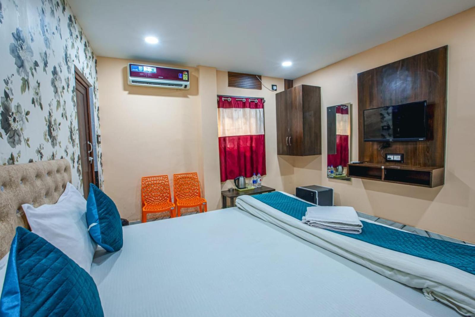 Hotel Silver Star Μπουμπάνεσβαρ Εξωτερικό φωτογραφία